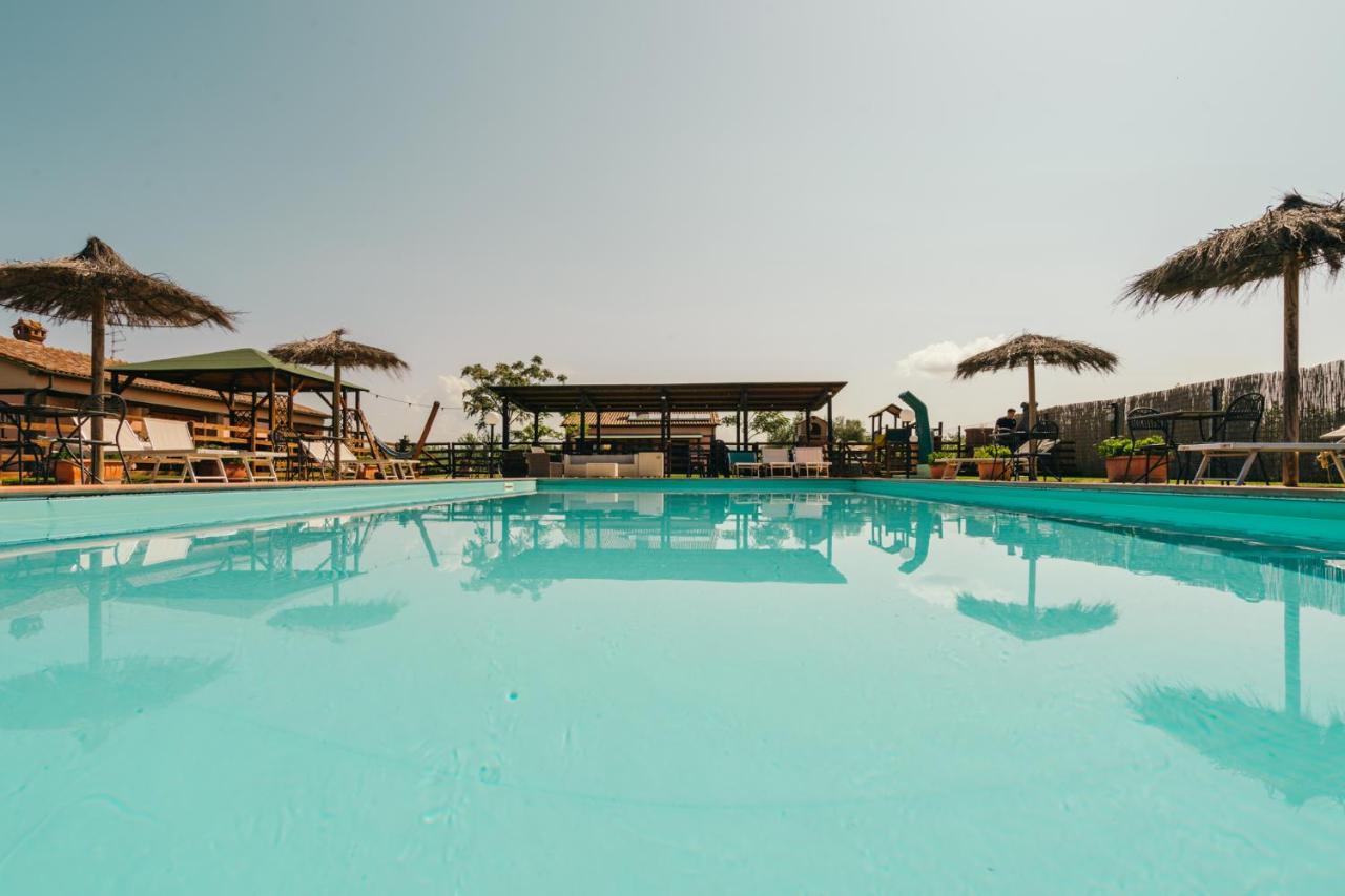 Agriturismo Il Laghetto 그레세토 외부 사진