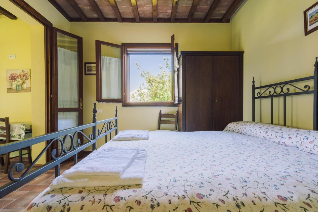 Agriturismo Il Laghetto 그레세토 외부 사진